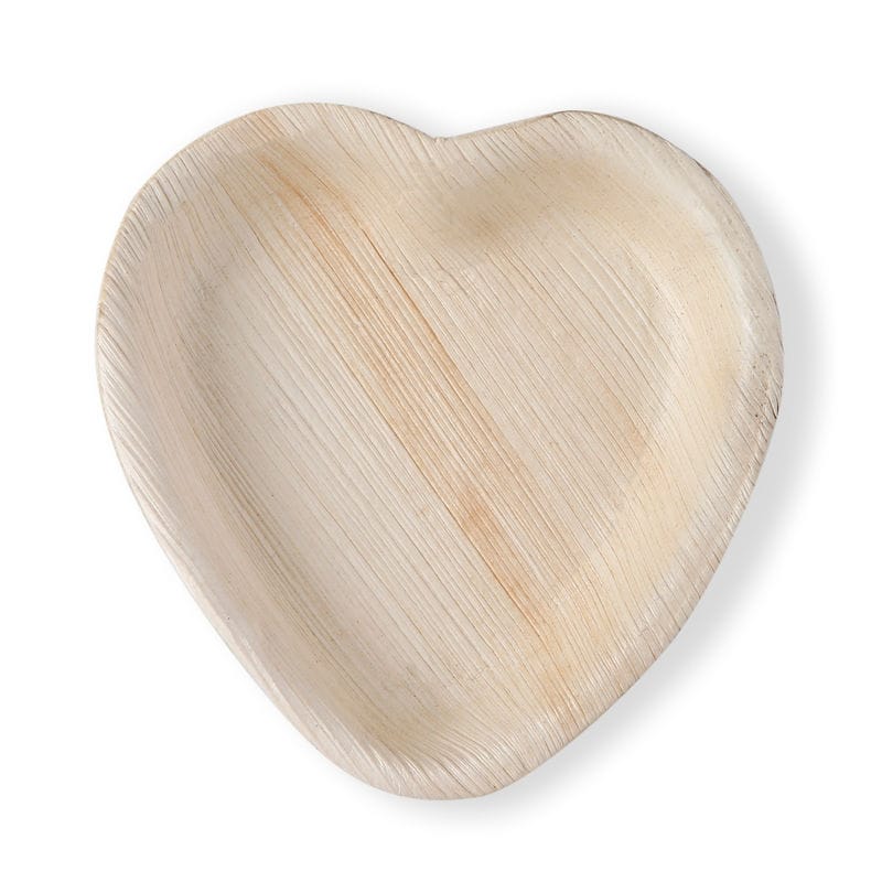 6 inch heart shape palm leaf plate — Ecodyne wholesale tableware manufacturer